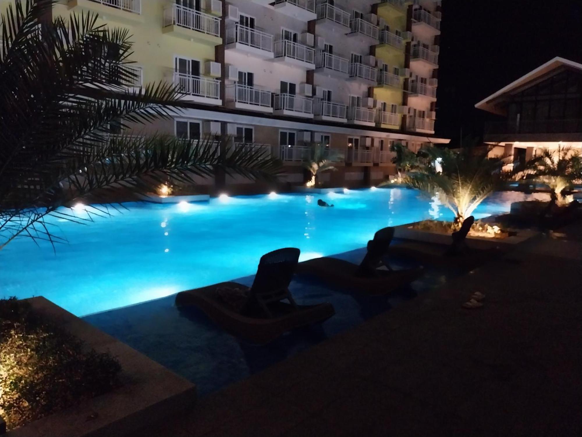 Stay And Fly At Amani Grand Resort Residences Lapu-Lapu City Exterior foto